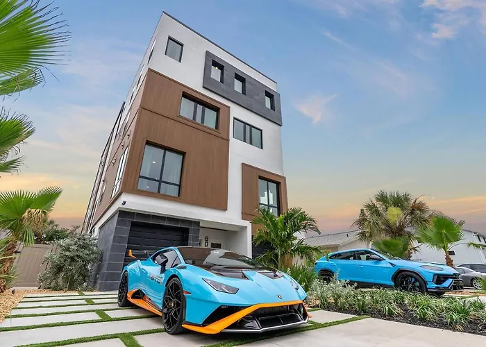 Two Luxury Beachfront Homes One Unforgettable Сasa de vacaciones *